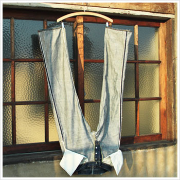 UES�@�f�j���@�W�[���Y�@�F����