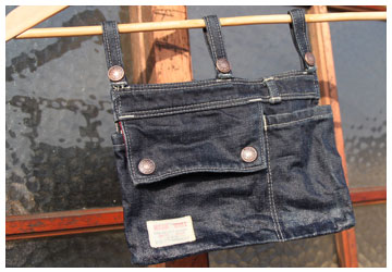 UES�@�t���b�v�t���@�g�уP�[�X�@�F����