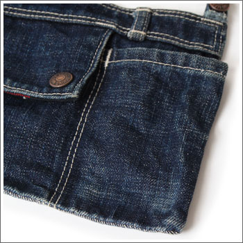 UES�@�t���b�v�t���@�g�уP�[�X�@�F����